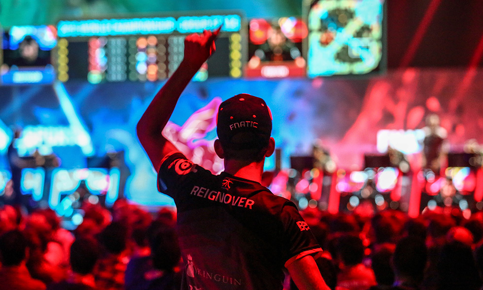 【神之焦点】Faker如果进入S15，他追逐第五冠的路上最大的对手是谁？